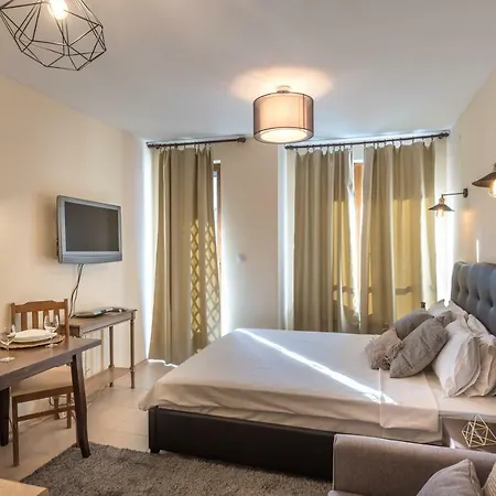 ★ Stylish & Cozy In Valentina Heights Boutique ★ Apartamento